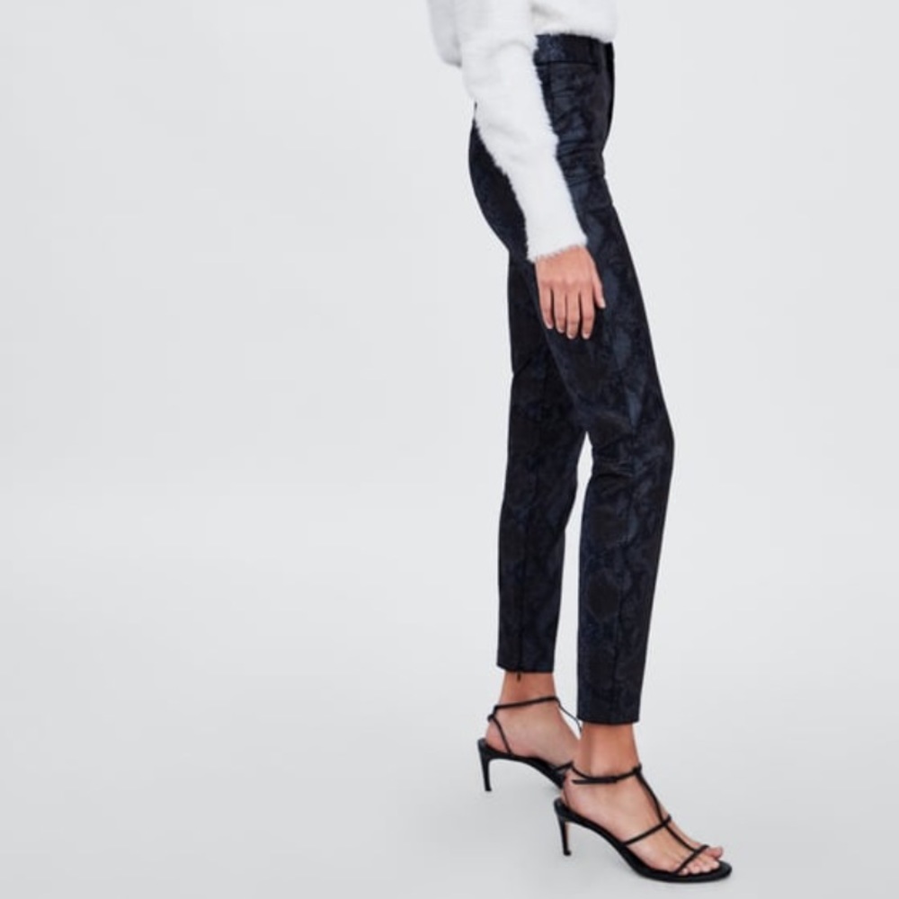 ZARA SHINY SNAKESKIN PRINT SMALL - Picture 6 of 6